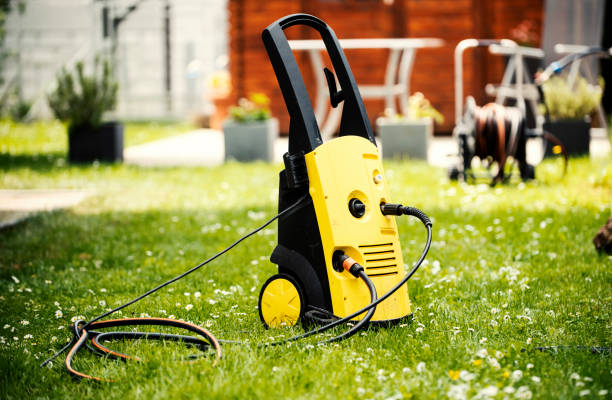 Best Pool Deck Cleaning  in Holiday City South, NJ